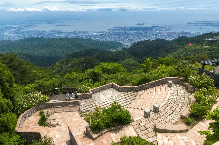 Mount Rokko, soaring to 931 meters above Kobe, offers breathtaking panoramic views of the urban landscapes of Kobe and Osaka